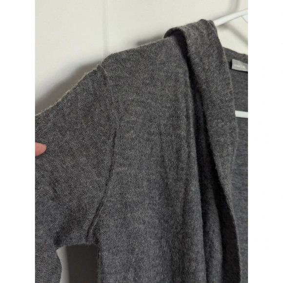 Vince. 100% Cashmere Hooded Grey Cardigan Duster sz XS - Picture 3 of 6